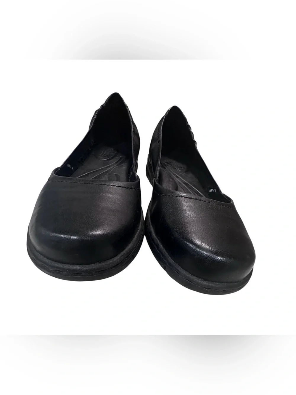 Women’s BORN Black Leather Flats Loafers Slip On Shoes Size 8